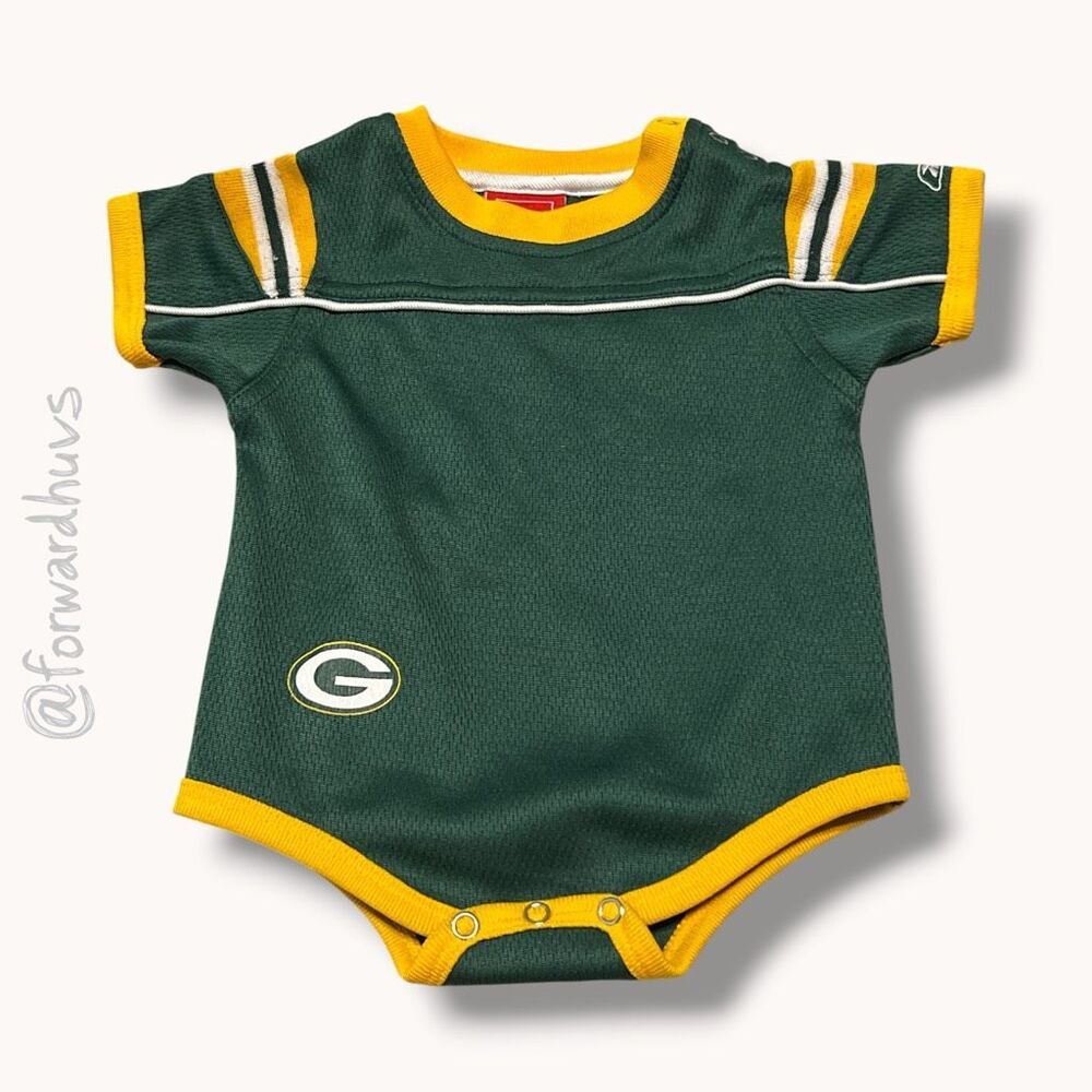 Green Bay Packers NFL Infant Bodysuit Jersey Green Gold 3-6M